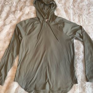 Sage Collective women’s Olive Green lightweight Hoodie Top